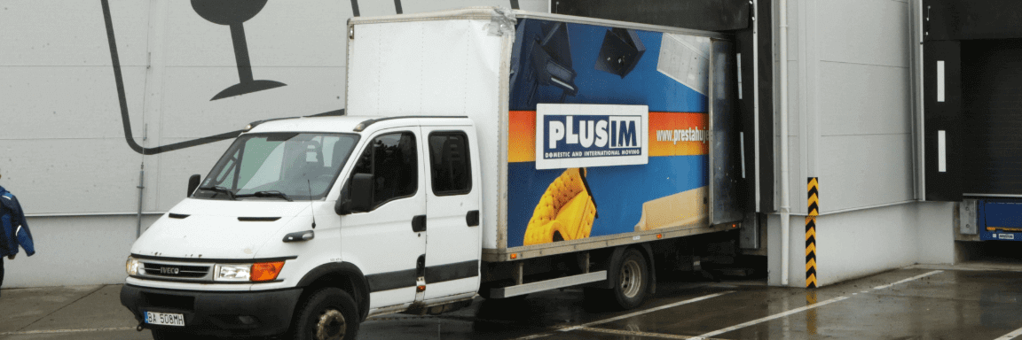 White PLUSIM van